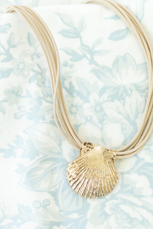 The Seabreeze Shell Necklace