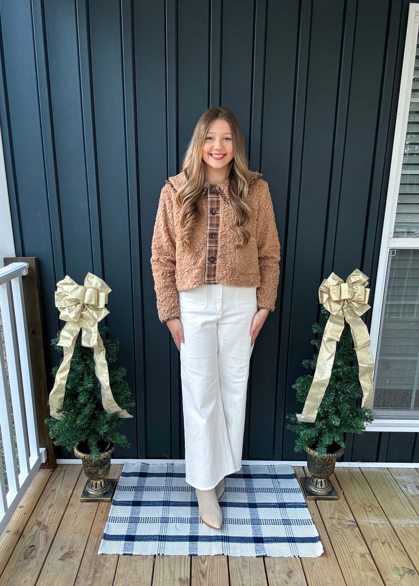 The Classic Button Sherpa